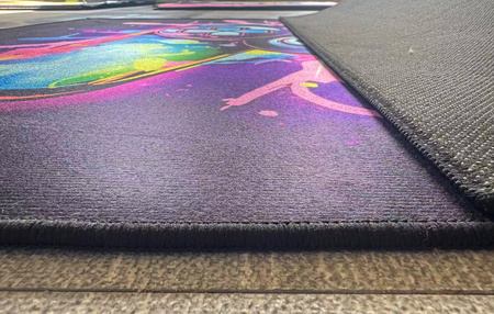 Dywan gamingowy 3D ColorPad 140x200 cm - nowoczesny wzór 3D do pokoju gracza